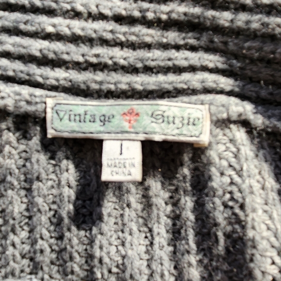 Vintage Suzie Ruffle Long Sleeve Cardigan Sweater ~L - Picture 6 of 7